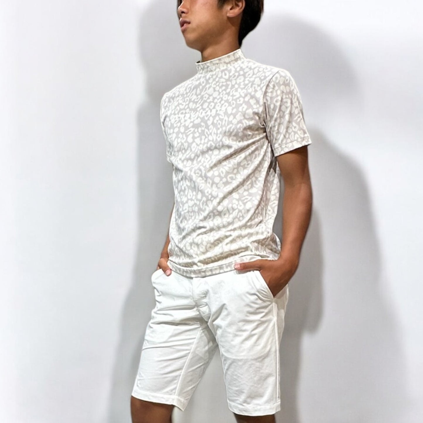 Mens Smooth Mock Animal White Panther 豹柄 パンサー なめらか肌触り おしゃれ 春夏 スムースシリーズ メンズゴルフウェア ピンクベージュ