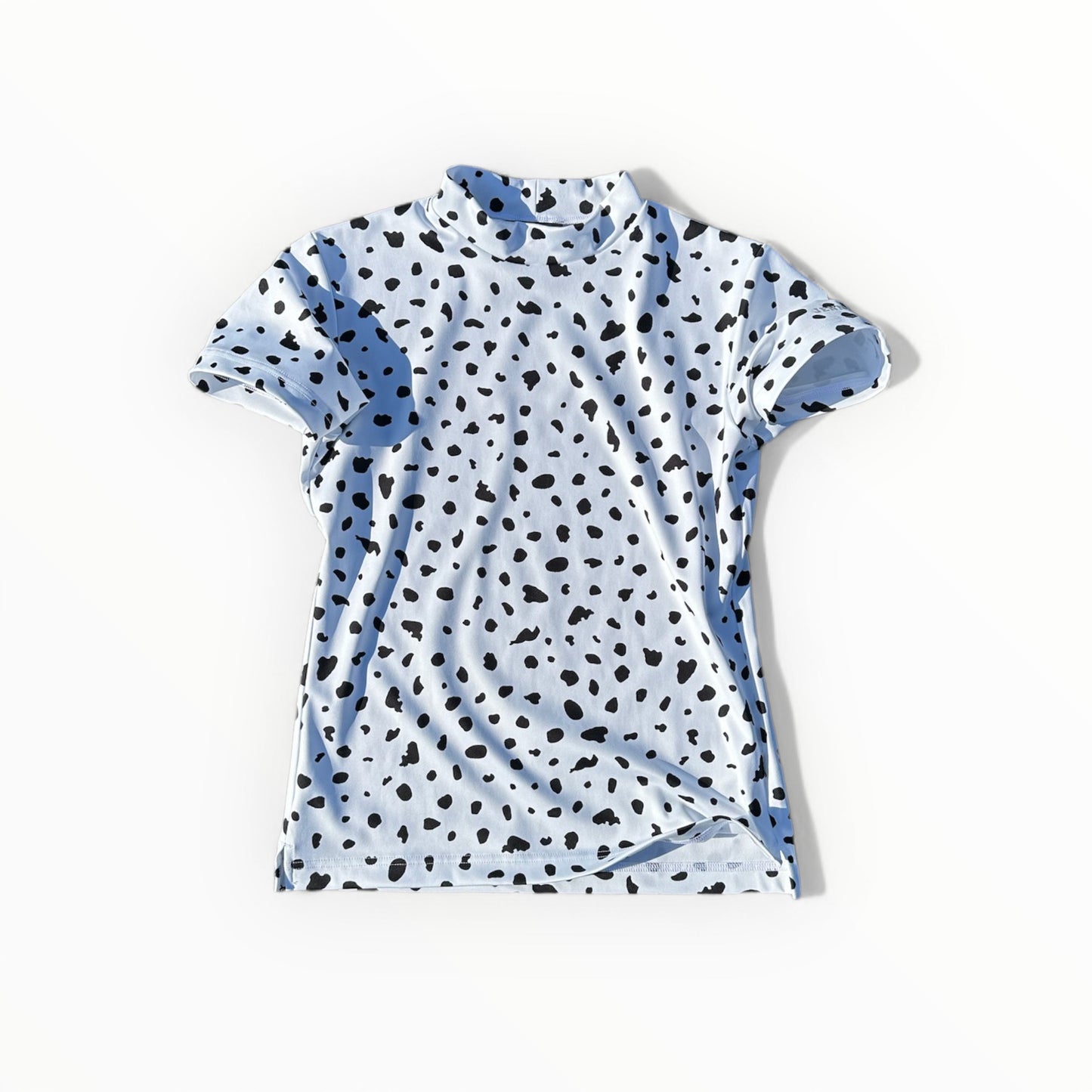 \新発売/Ladies Animal Mock Neck Leopard レディースゴルフウェア アニマル モックネック レオパード 豹柄 半袖 春夏 高ストレッチ 肌触り柔らか 速乾 UVカット レディース ホワイト アニマル柄 おしゃれ 可愛い ゴルフ女子 おすすめ プレゼント