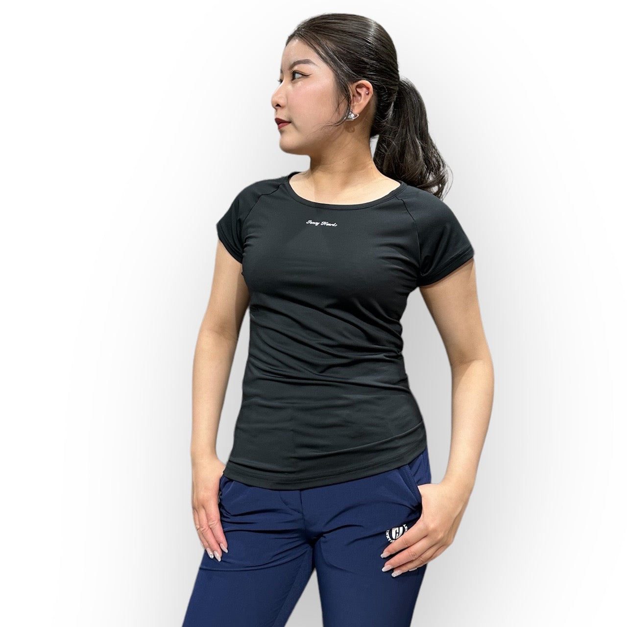 Ladies Inner Shirt インナー シャツ レディース 半袖 丸首 クルーネック 白 黒　ジュニアゴルフウェア