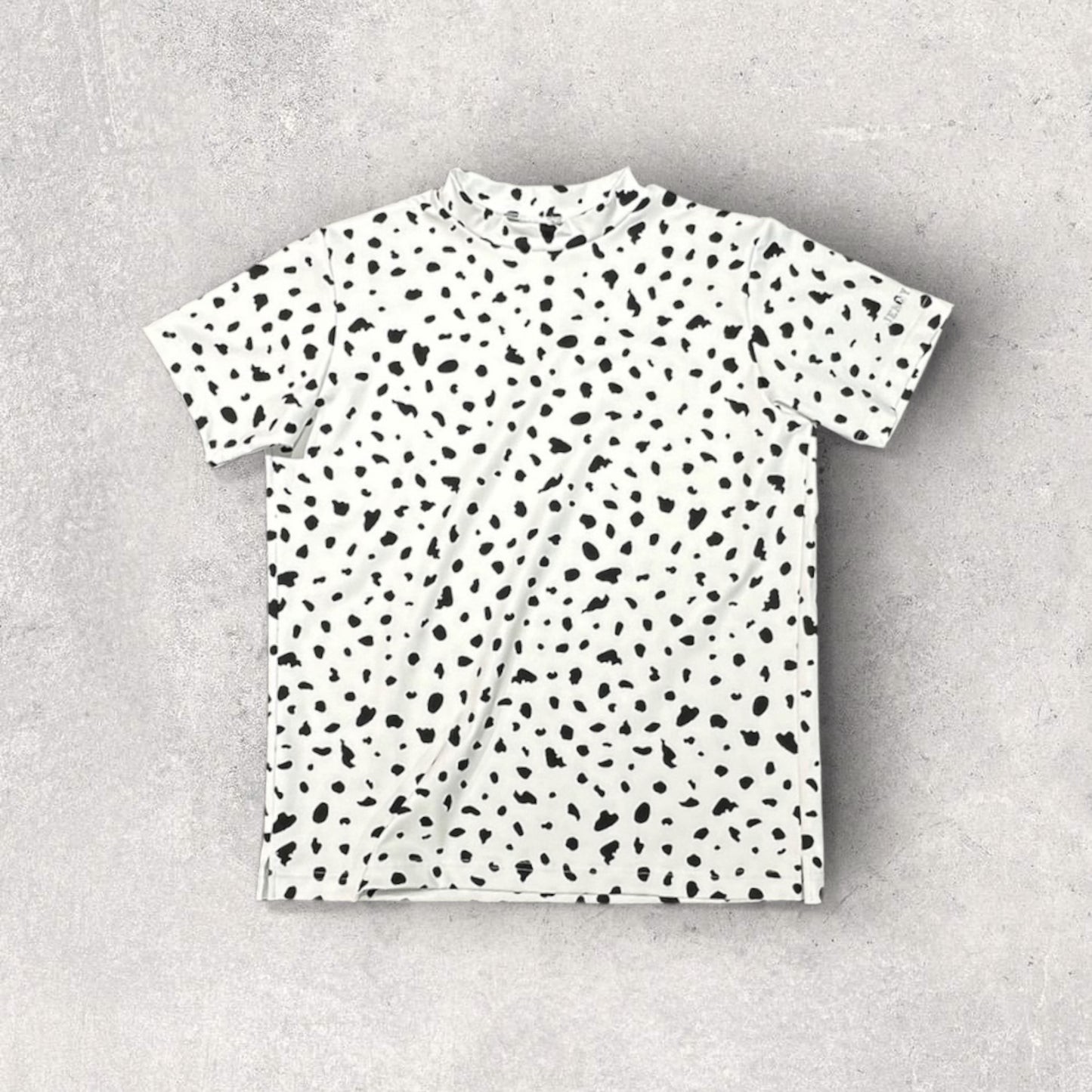 ＼新発売／Mens Animal Mock Neck Leopard メンズゴルフウェア アニマル モックネック レオパード 豹柄 半袖 春夏 肌触り柔らか 速乾 メンズ ホワイト アニマル柄 おしゃれ おすすめ プレゼント