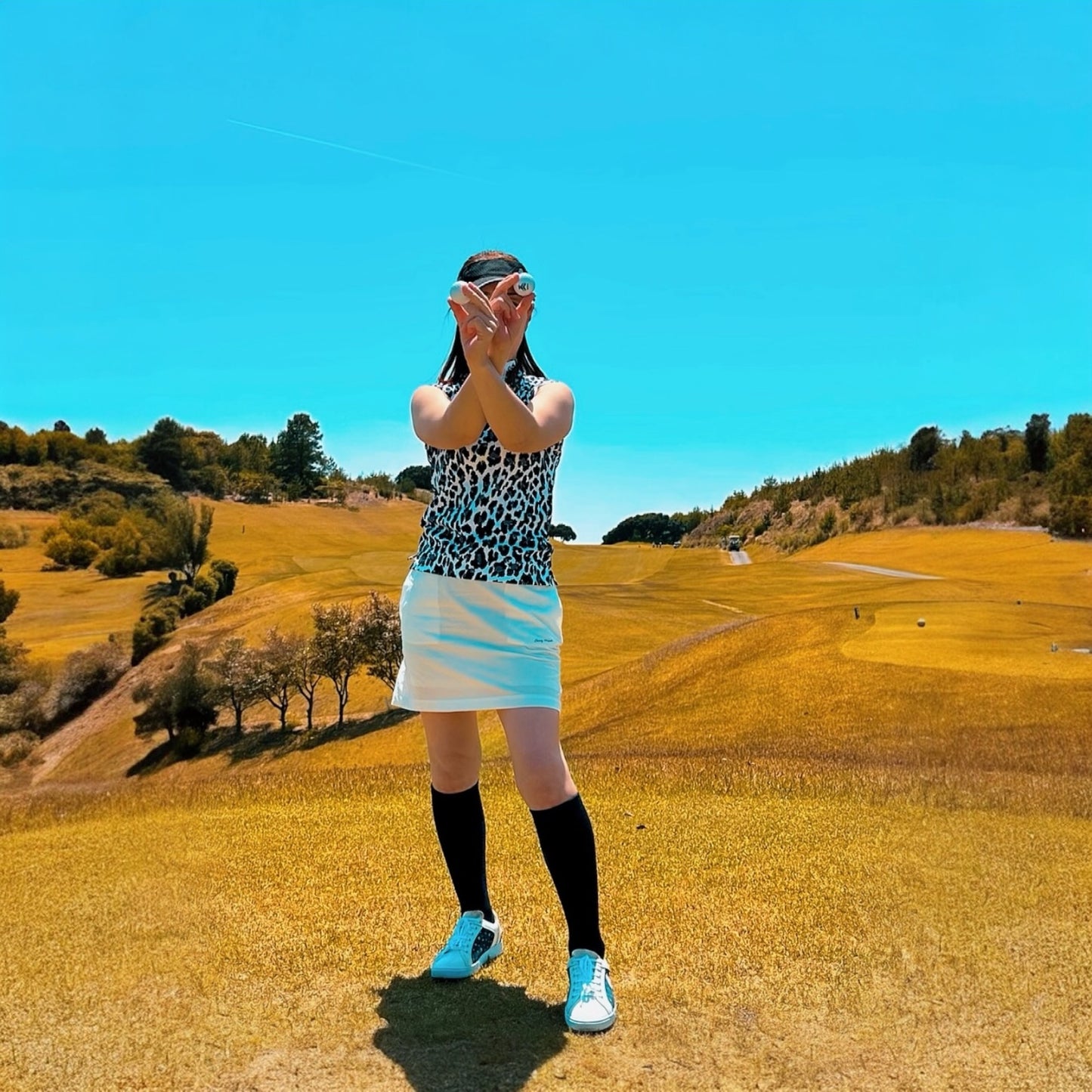 Ladies Sleeveless Animal Panther Mock Neck ノースリーブ モックネック 接触冷感 なめらか肌触り 伸縮性抜群 おしゃれ 夏 レディースゴルフウェア ジュニアゴルフウェア