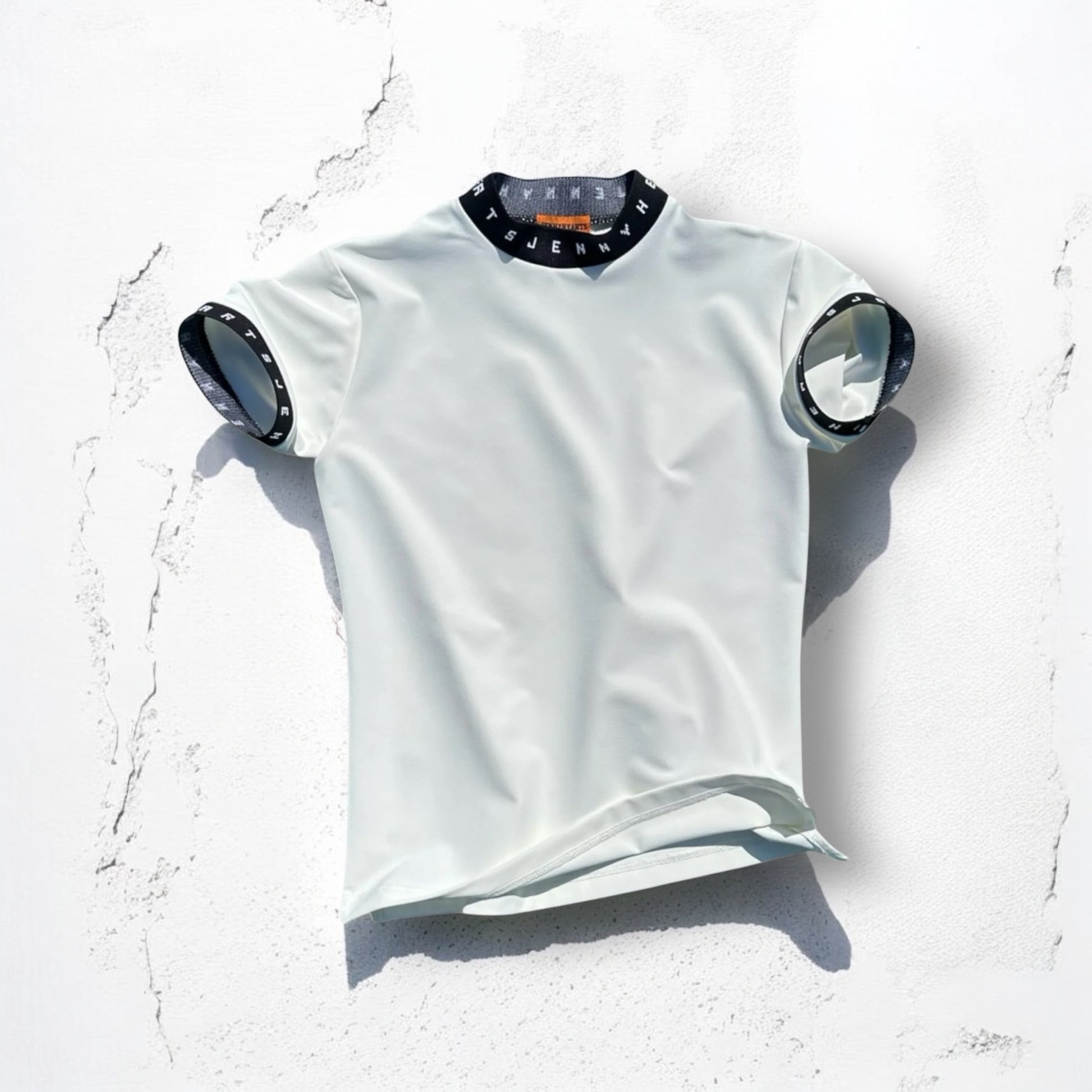 Mens Grosgrain Mock Neck メンズゴルフウェア 夏 半袖 モックネック グログラン ストレッチ 肌触りなめらか 速乾 UVカット 透け防止 シンプル おしゃれ 高品質 高機能 おすすめ プレゼント 日本製