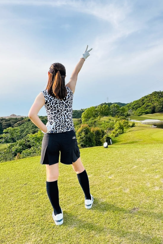 Ladies Sleeveless Animal Panther Mock Neck ノースリーブ モックネック 接触冷感 なめらか肌触り 伸縮性抜群 おしゃれ 夏 レディース ガールズ