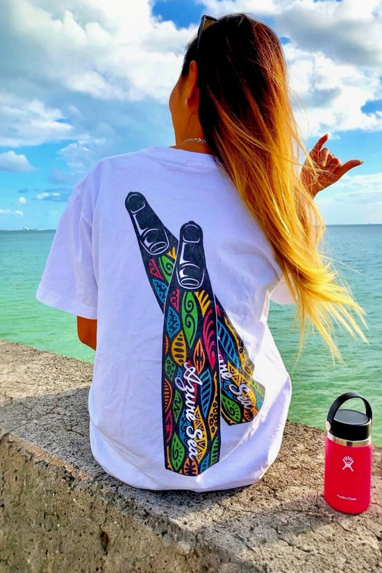 Diving Fin T-Shirt Unisex White Tシャツ