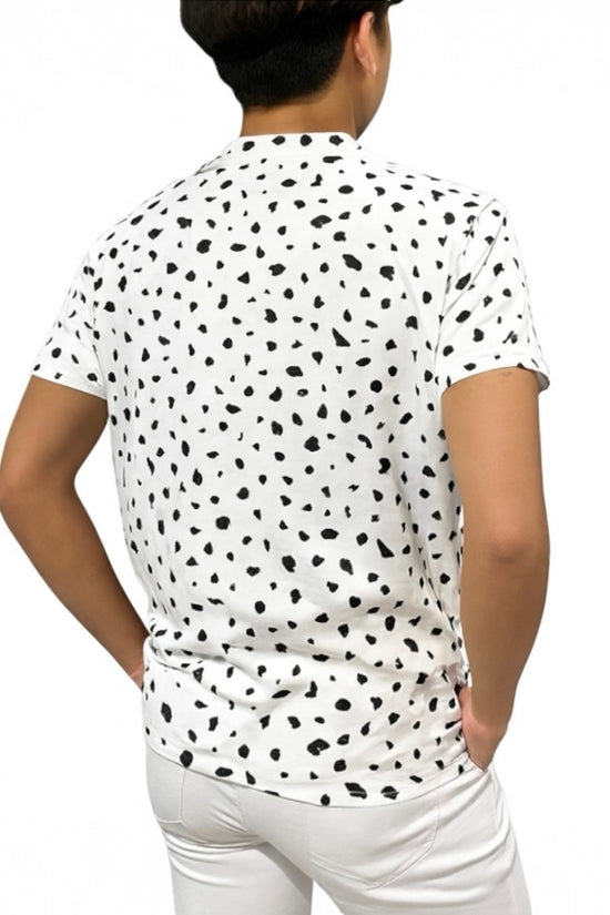 Men's Animal Mock Neck Leopard Print Golf Apparel, Summer Short Sleeve, Soft to the Touch, Highly Stretchy, Quick-Drying, White, Stylish, Recommended for the Golf Course. A Great Gift.