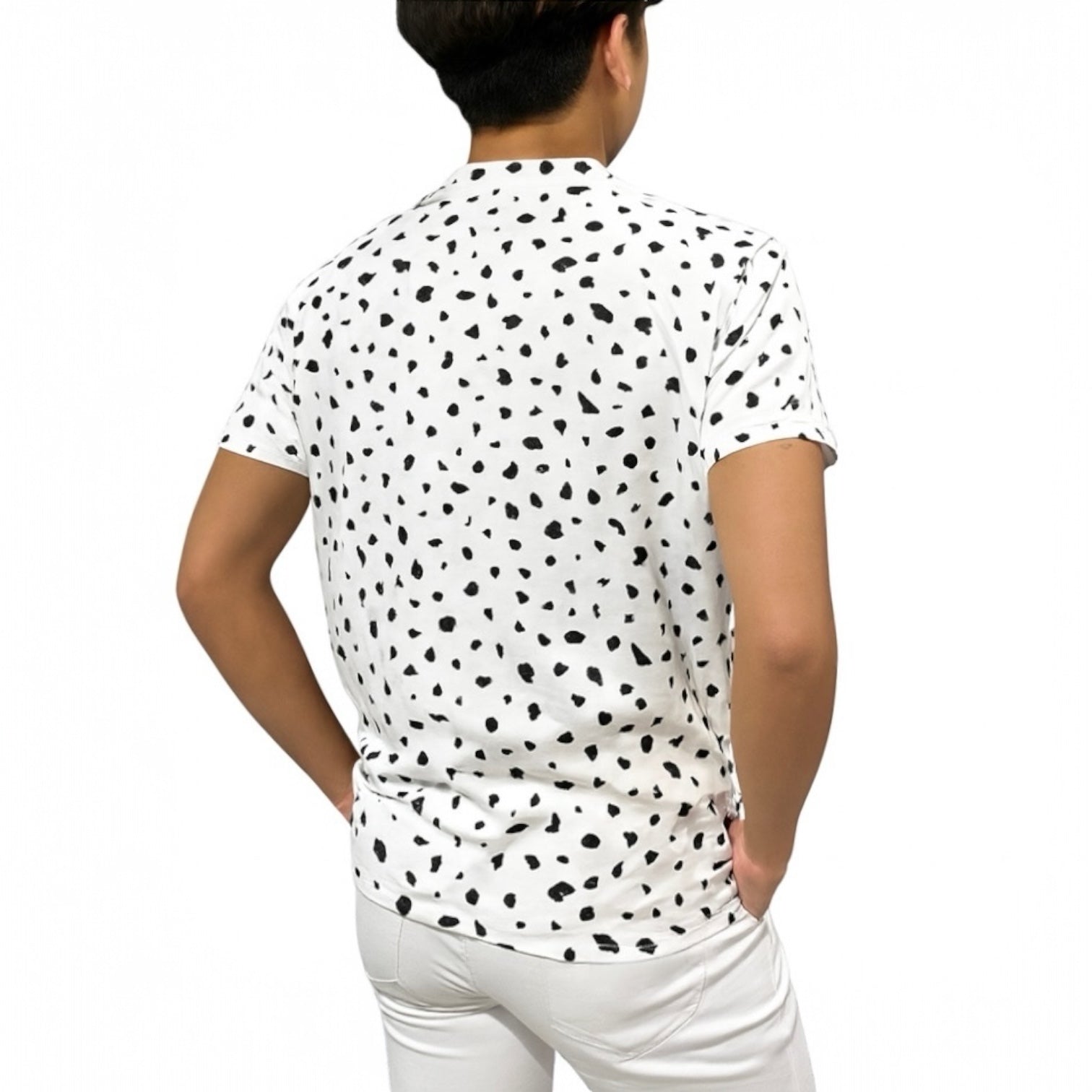 Men's Animal Mock Neck Leopard Print Golf Apparel, Summer Short Sleeve, Soft to the Touch, Highly Stretchy, Quick-Drying, White, Stylish, Recommended for the Golf Course. A Great Gift.